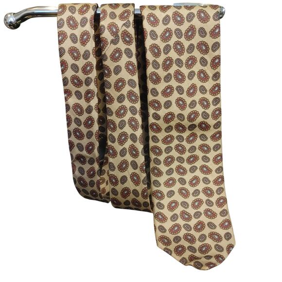 VTG Churchill & Co Walnut Creek Beige/Blue/Red Paisley Tie - Picture 1 of 2